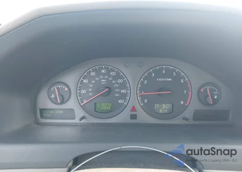 2002 Volvo V70 Xc из США, поврежденный, VIN YV1SZ58D921064483